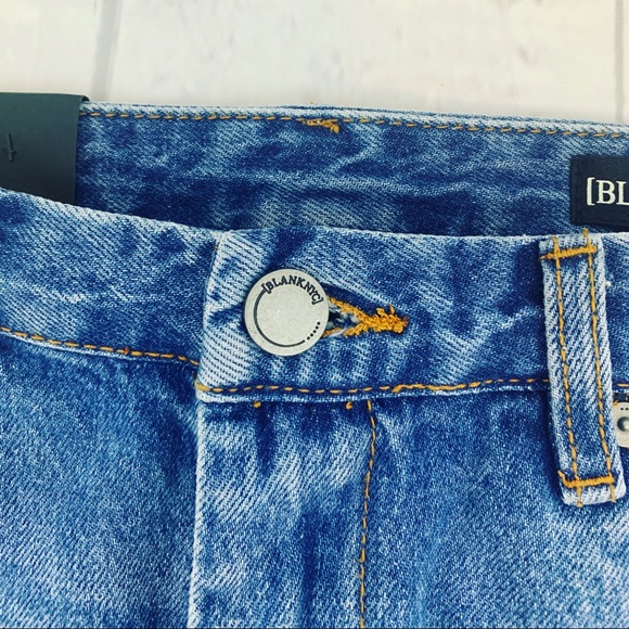 BLANK NYC Denim Jean Distressed Mini Skirt Sz 29 - Picture 4 of 11